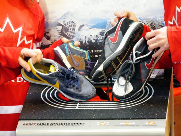 Nike Reuse A Shoe Team Canada Women Jayna Hefford Jennifer