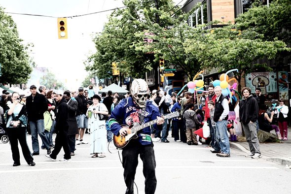 car free commercial drive