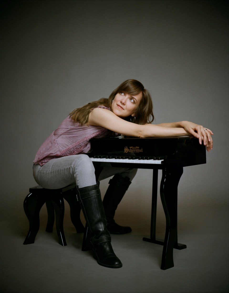 Hilary Grist - Black Mini Piano - High Res