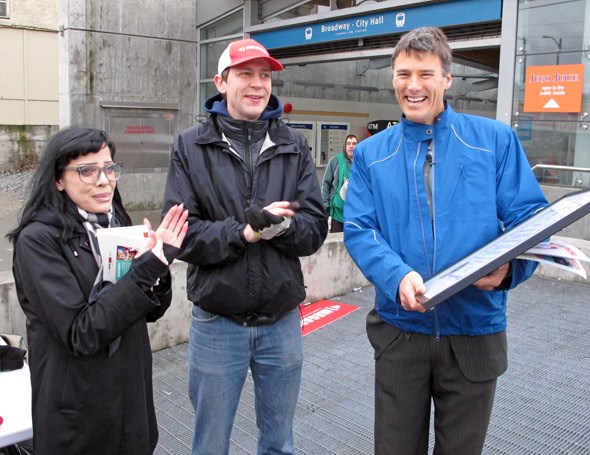  Bif Naked and Mayor Gregor Roberston selling Megaphone Magazine.