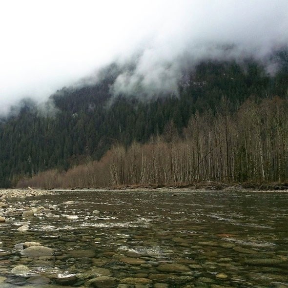 paradise-valley-squamish-river