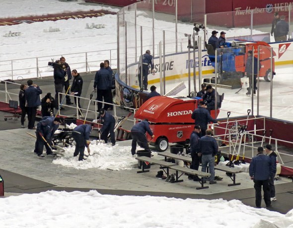  Tiny zambonis