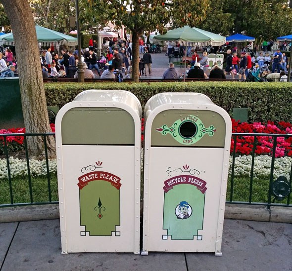 disneyland-recycling