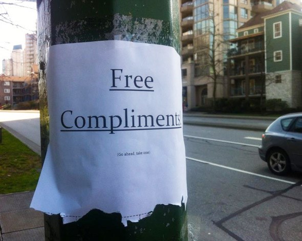 free-compliments-sign