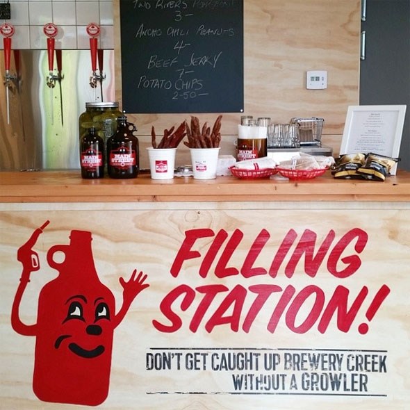 main-street-growler-station