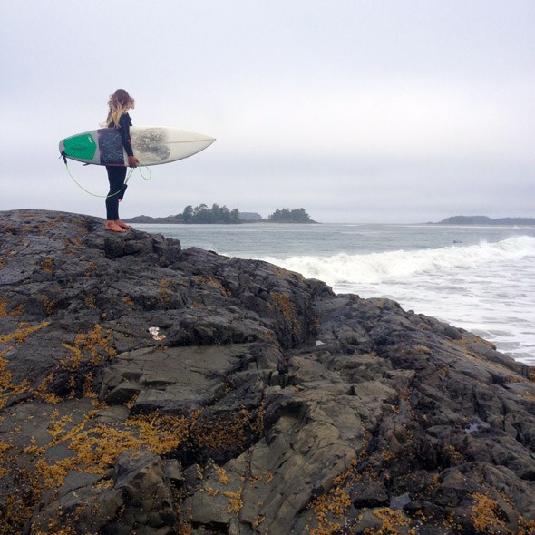 tofino-surfer