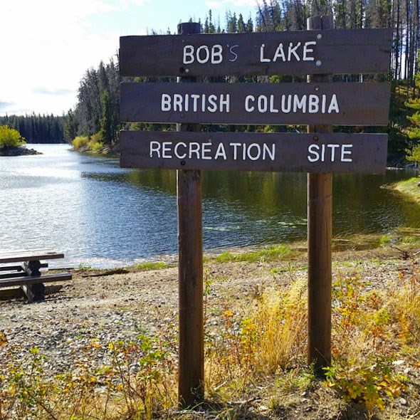 bobs-lake-sign
