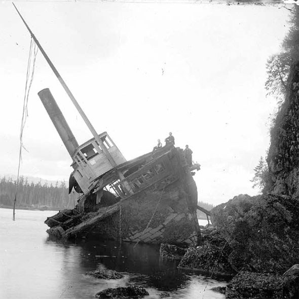  The wreck of the Beaver on what would one day be the Stanley Park Seawall. 1888.