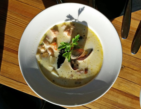 tofino-chowder