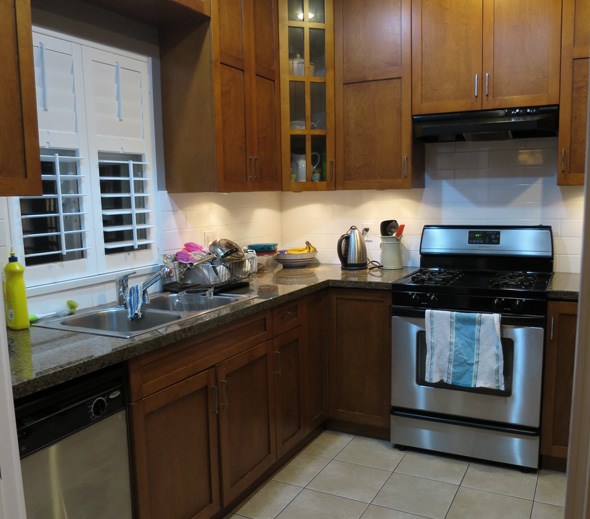 kitchen-before