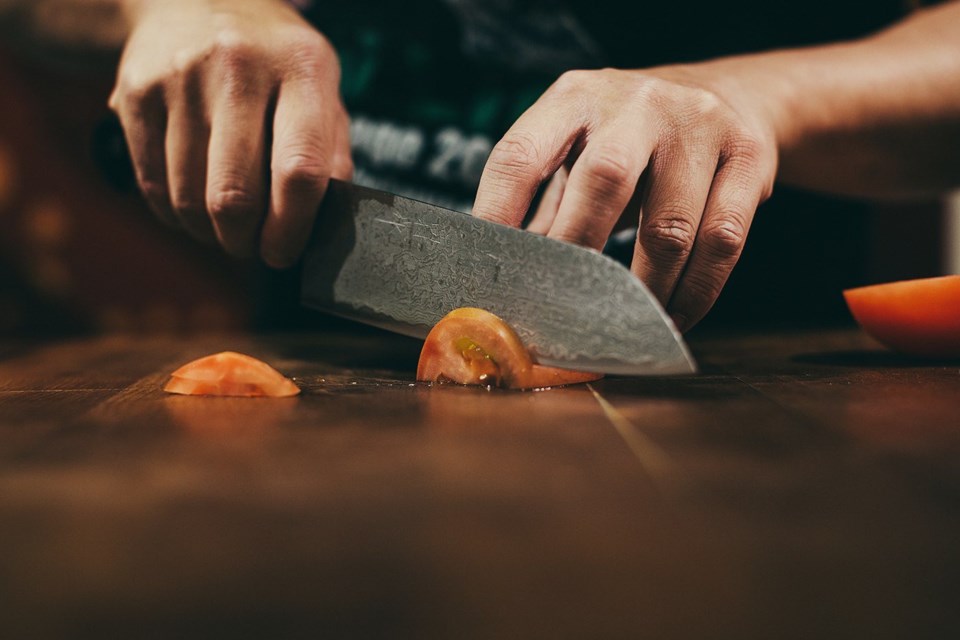 knifewear VIA