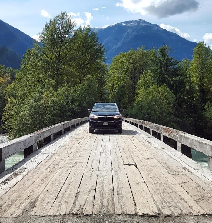 squamish-valley-bridge