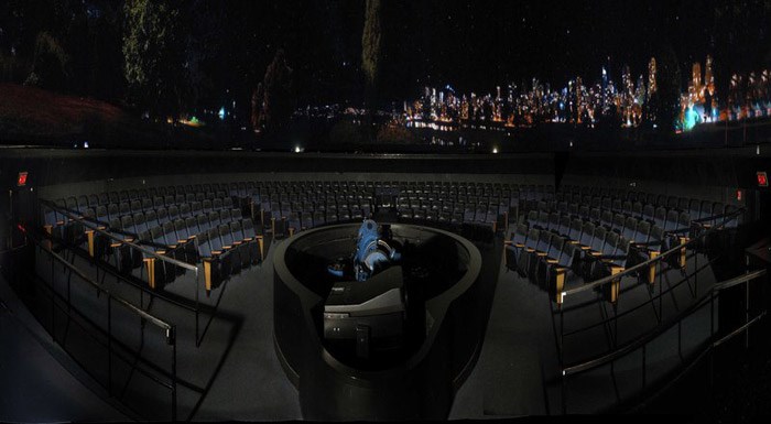  Inside the theatre. Photo courtesy of the H.R. MacMillan Space Centre