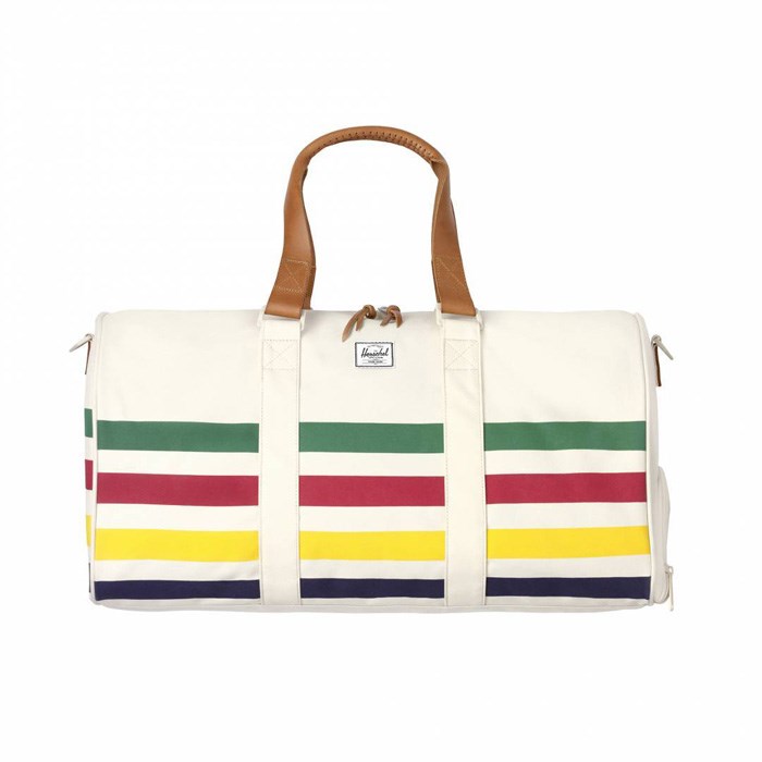 Herschel backpack store hudson bay