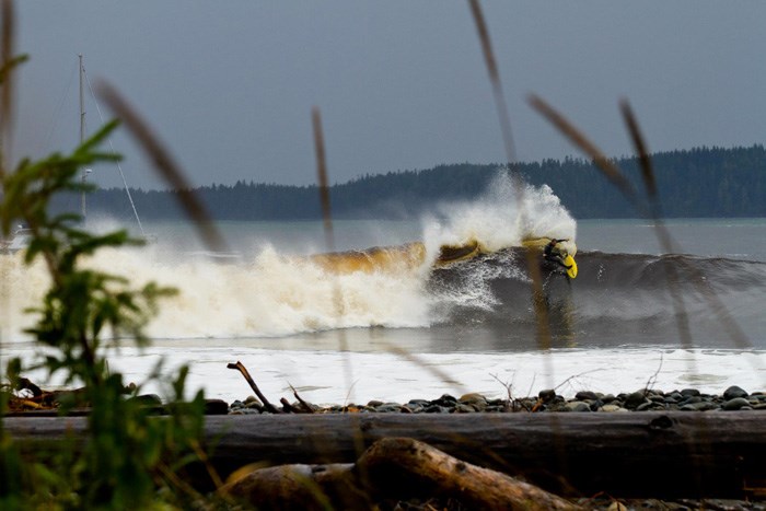 jeremy-koreski-greatbear-surfing