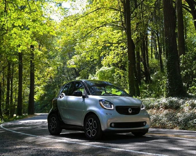 smart fortwo - main image