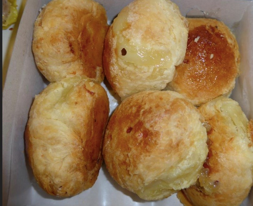  Apple Tarts, New Town Bakery, Chinatown