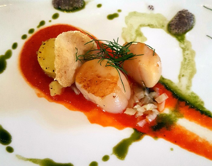 comox-by-the-sea-scallops