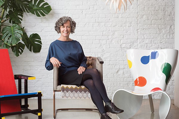  Nancy Bendtsen, chair collector