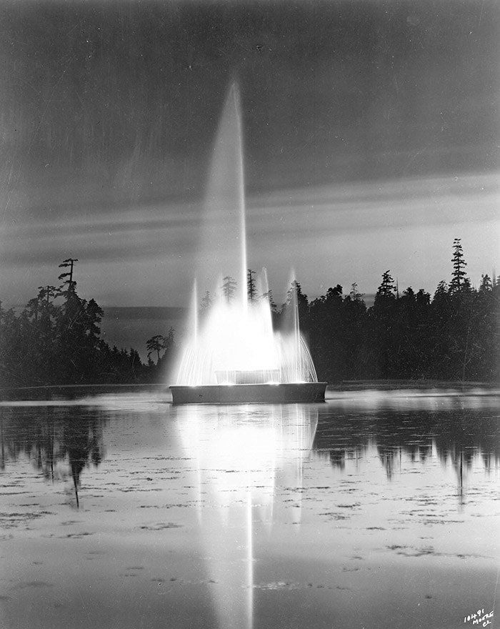  City of Vancouver Archives, St Pk N142.08. Photo W.J. Moore.