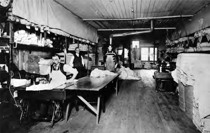 Dominion Photo Co. photo, 鶹ýӳPublic Library VPL 27129.