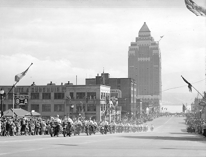  Photo: Vancouver Archives. Ref: CVA 586-4469.