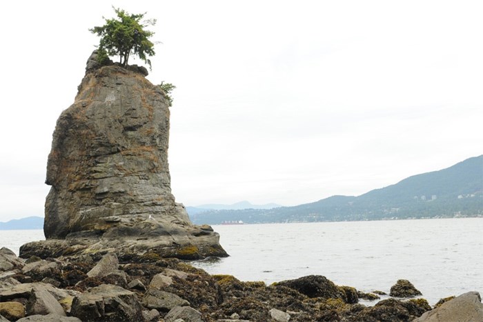  Siwash Rock. Photo Dan Toulgoet