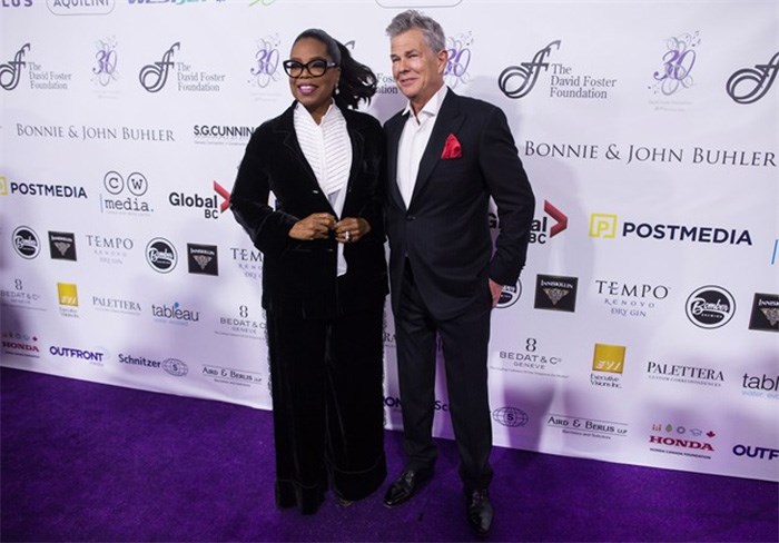  Oprah Winfrey and David Foster arrive for the David Foster Foundation 30th Anniversary Miracle Gala, in Vancouver, B.C., on Saturday October 21, 2017. THE CANADIAN PRESS/Darryl Dyck