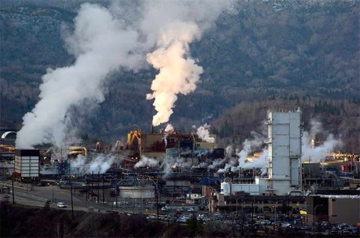  Teck Mining Company's zinc and lead smelting and refining complex is pictured in Trail, B.C., on Monday November 26, 2012. Teck Resources Ltd. saw its third-quarter profit more than double compared with a year ago, boosted by its steelmaking coal business. THE CANADIAN PRESS/Darryl Dyck