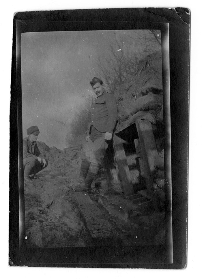  An image shot by a First World War soldier with a Kodak pocket camera shows members of the 16th Battalion (Canadian Scottish), which consisted of troops from Victoria, Vancouver and Hamilton, Ont. Image I-83669, courtesy of the Royal B.C. Museum and Archives