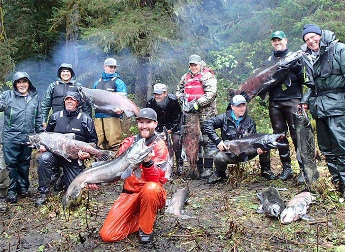  Hatchery volunteers. Photo c/o Pacific Salmon Foundation