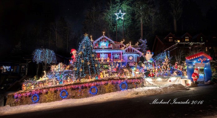  North Vancouver Christmas Lights for Charity/