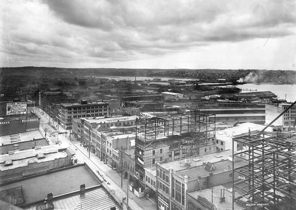  View of Hastings St. Photo: Vancouver Archives Item: Str P23