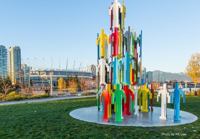  Human Structures Vancouver by Jonathan Borofsky / Vancouver Biennale