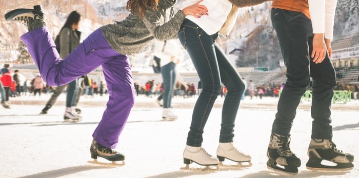  Ice skating/Shutterstock