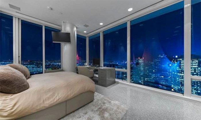  This is the view you would wake up to a Penthouse 2 at the Fairmont Pacific Rim. - Primary listing agent: Malcolm Hasman