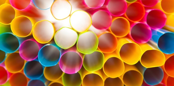  A recent survey shows that support remains at or above about 75% among Vancouver residents in favour of the city's planned ban on single-use plastics like styrofoam takeout containers, straws, and utensils. Photo: Plastic straws/Shutterstock