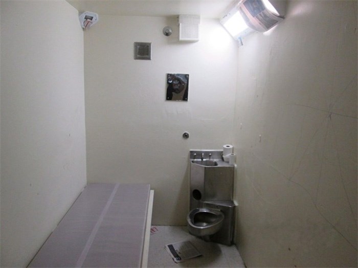  A solitary confinement cell is shown in a undated handout photo from the Office of the Correctional Investigator. A British Columbia Supreme Court judge has struck down a law that permits federal prisons to put inmates into solitary confinement indefinitely.THE CANADIAN PRESS/HO- Office of the Correctional Investigator 