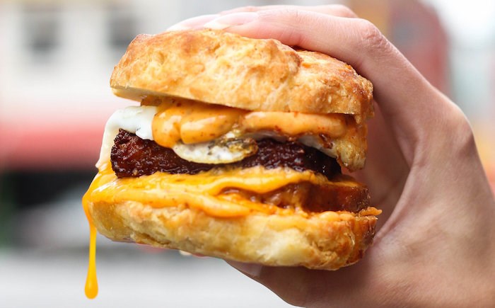  Juke's breakfast sandwich (Photo by Amy Ho/courtesy Juke Fried Chicken)