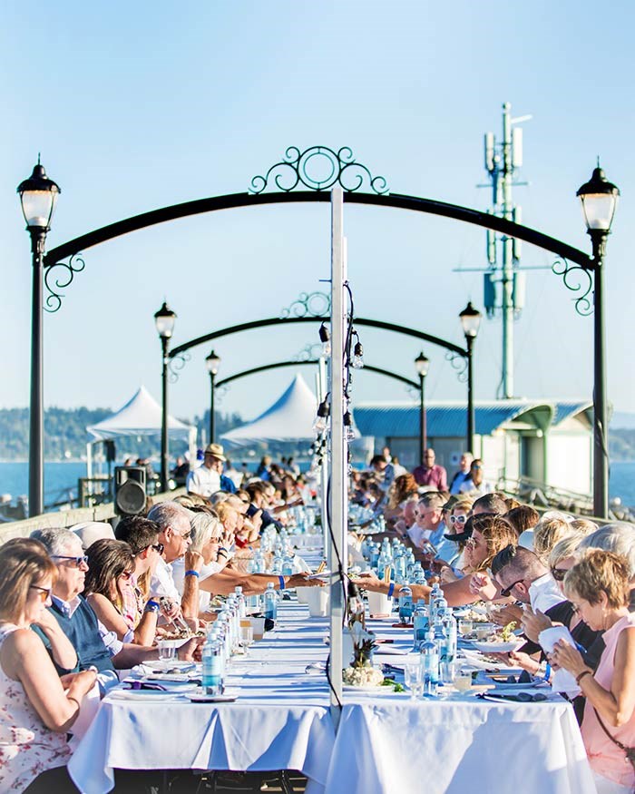  Landmark's Picnic on the Pier