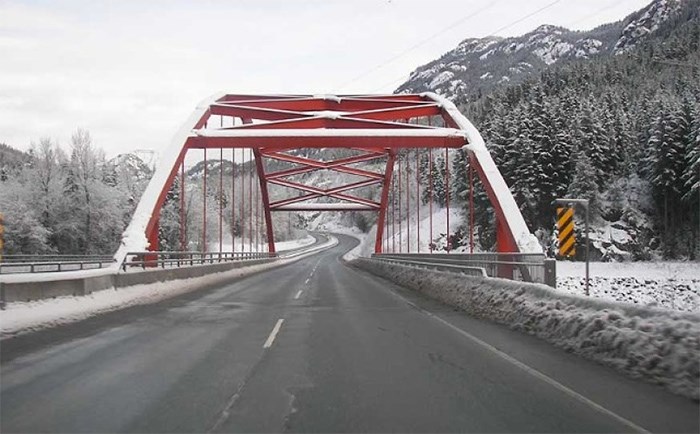  Big Orange Bridge (BOB) between Squamish and Whistler.