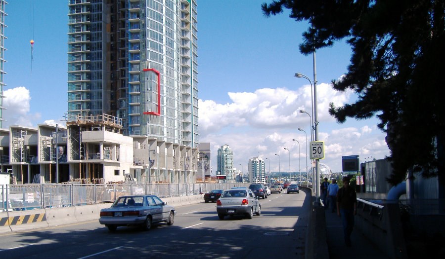  Facing eastward, the entry point of the Georgia Street Viaduct. Photo Colin Keigher