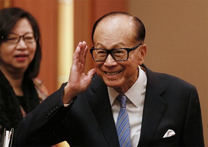  Hong Kong's Li Ka-shing, the billionaire buyer of Expo lands, set to retire