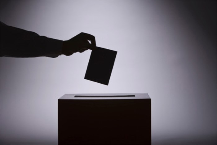 So what happens if no one wins a majority in the Canadian federal election on OCt. 21? Photo: Ballot box/Shutterstock