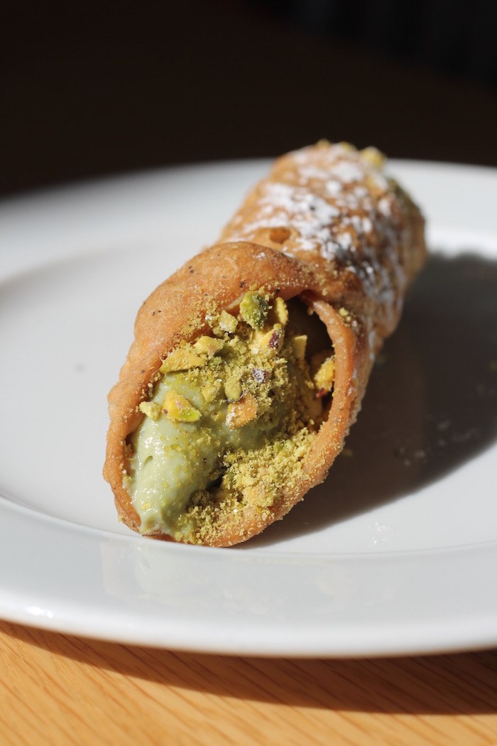  Cannoli at DALINA (Lindsay William-Ross/Vancouver Is Awesome)