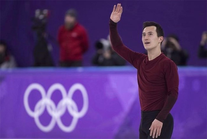 Canada's Patrick Chan waves to the crowd following his performance in the men's figure skating free program at the 2018 Olympic Winter Games, in Gangneung, South Korea, Saturday, February 17, 2018. In Patrick Chan's perfect future, he's running a skating school in Vancouver with girlfriend Liz Putnam, the two are living in a million-dollar apartment in the city's lovely Kitsilano neighbourhood, and he's enjoying a wildly successful career in commercial real estate. THE CANADIAN PRESS/Paul Chiasson