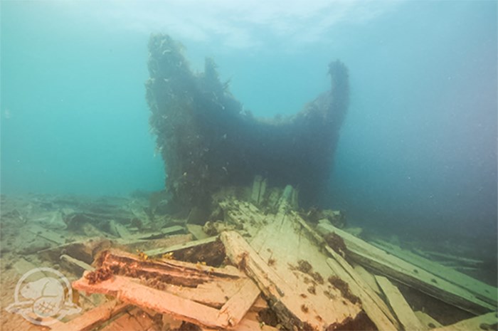  Debris is scattered on the ocean floor around the wreck of the HMS Erebus. Parks Canada photo