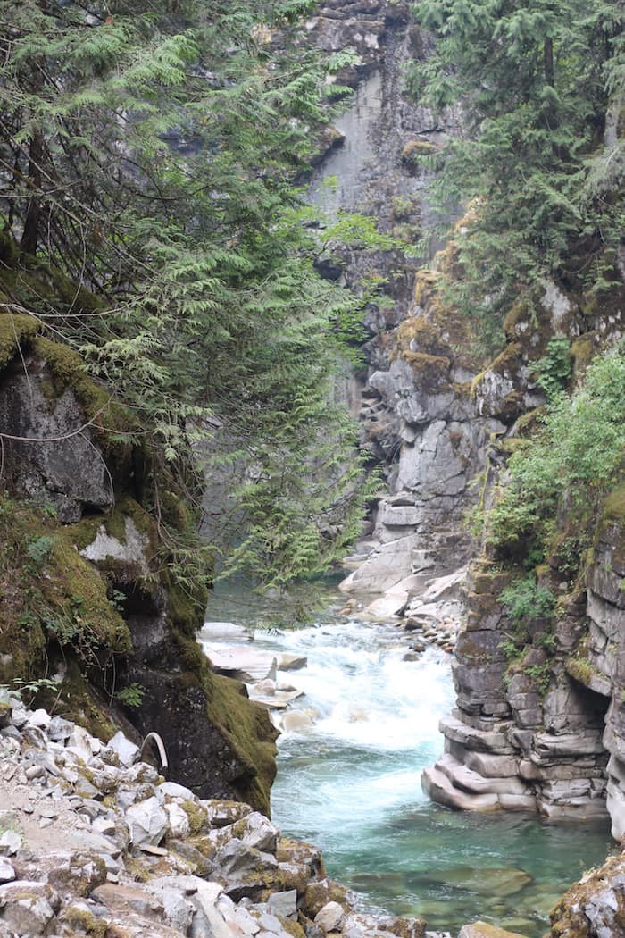  Beautiful scenery near Hope, BC (Lindsay William-Ross/Vancouver Is Awesome)