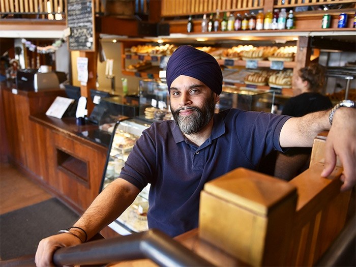  Benny's Café Harj Chahl says customers feel a sense of ownership, too. Ever since news broke that the Kits institution is closing on April 30, they've been dropping by to share stories and enjoy one last coffee and a bagel.