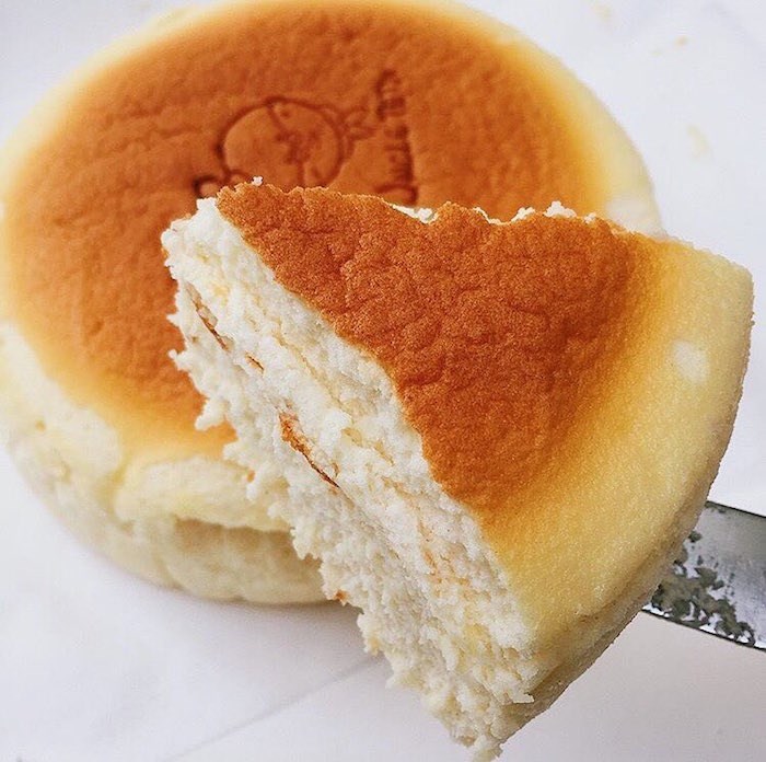 Uncle Tetsu Soft and Sweet Cheesecake
